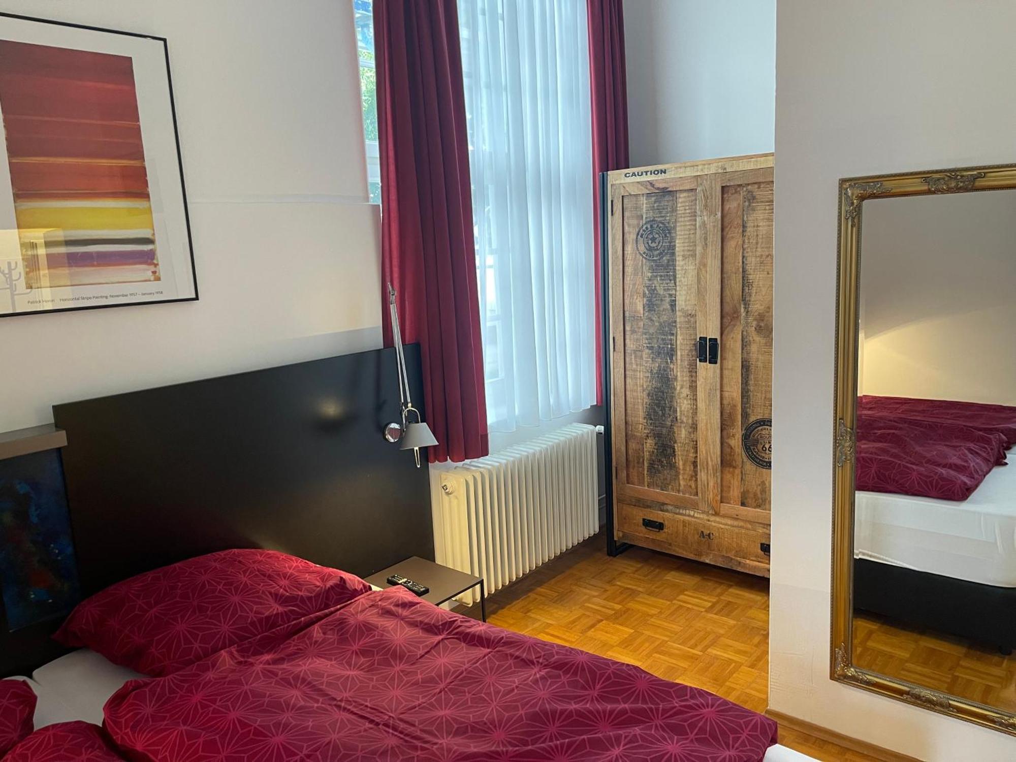 Whliving - Apartments & Studios In Констанц Екстериор снимка