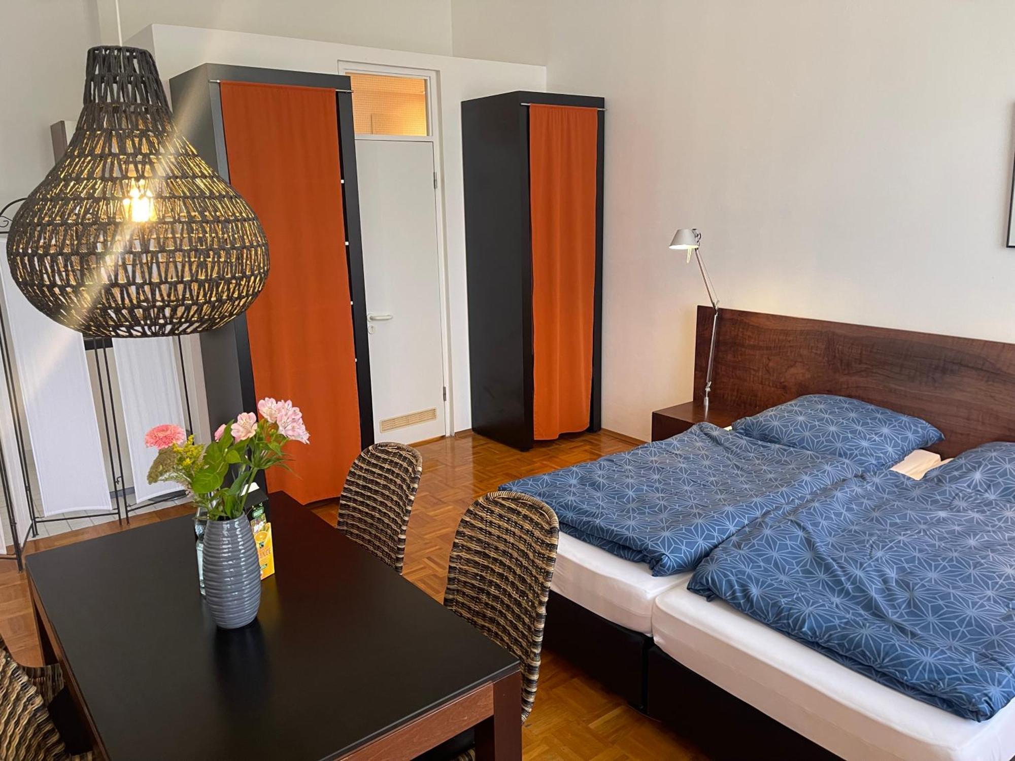 Whliving - Apartments & Studios In Констанц Екстериор снимка