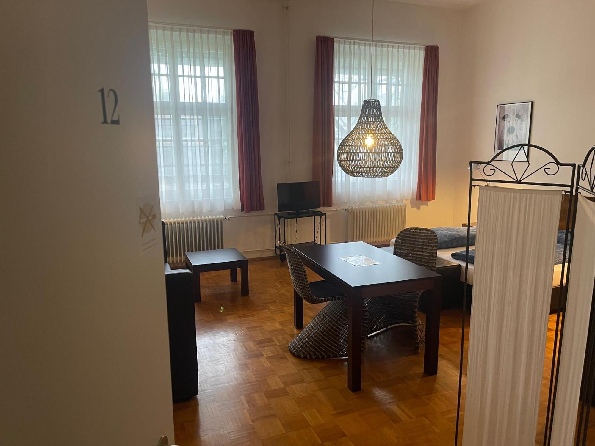 Whliving - Apartments & Studios In Констанц Екстериор снимка