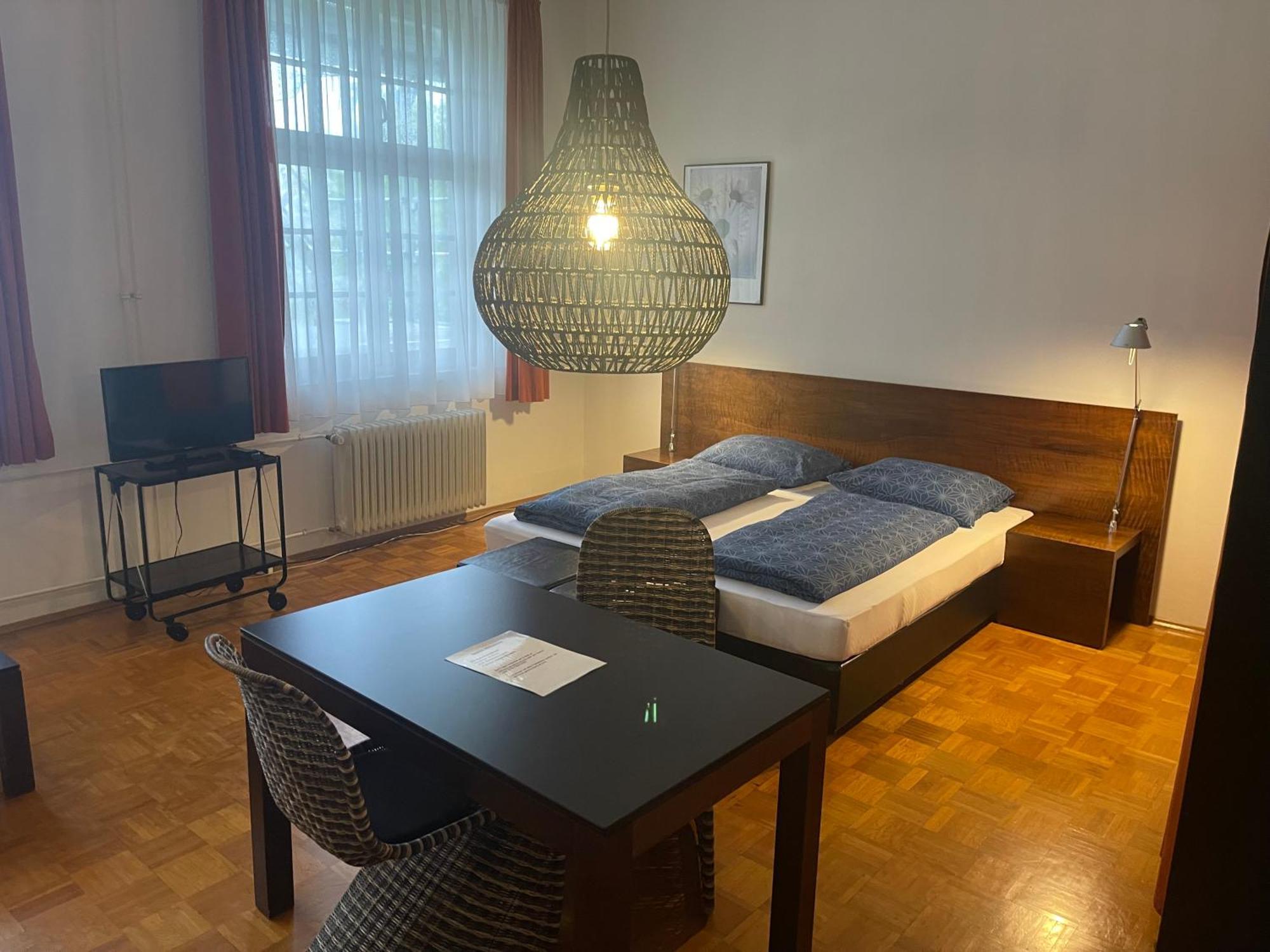 Whliving - Apartments & Studios In Констанц Екстериор снимка
