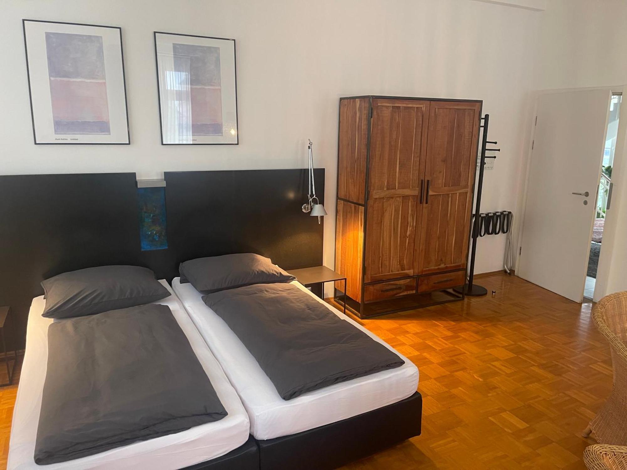 Whliving - Apartments & Studios In Констанц Екстериор снимка