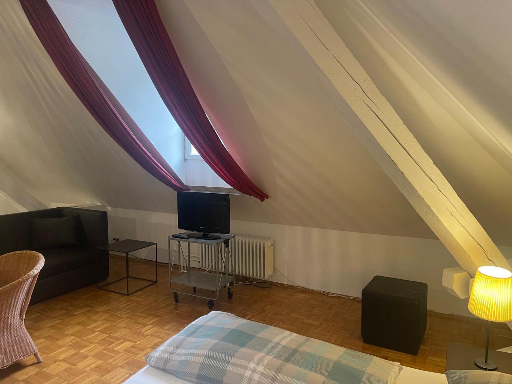Whliving - Apartments & Studios In Констанц Екстериор снимка