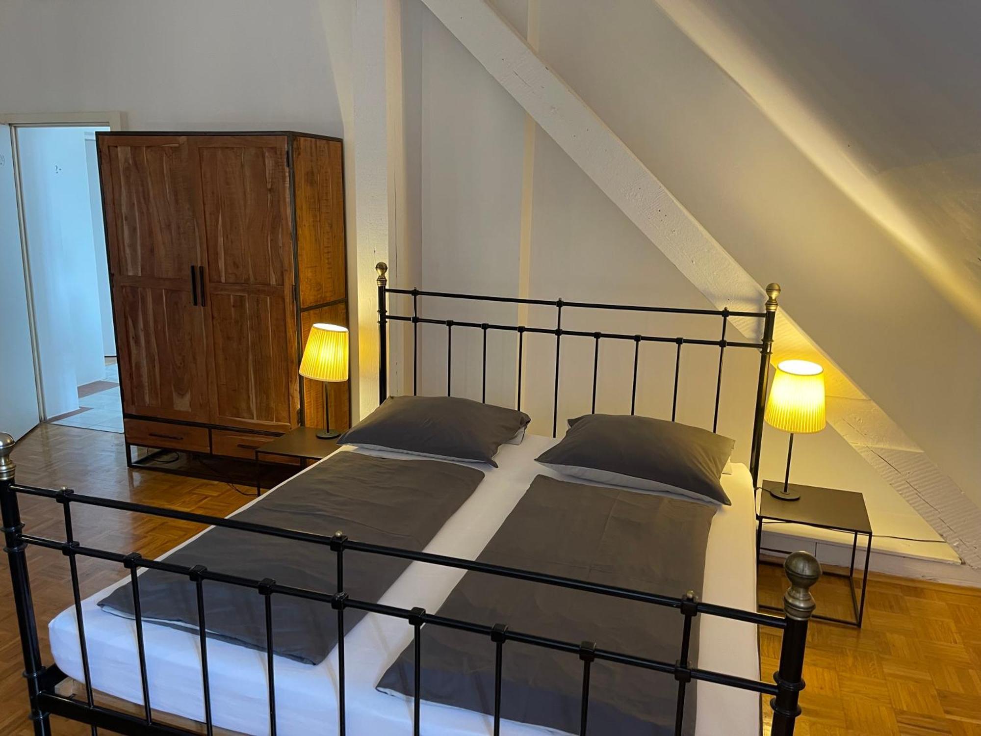 Whliving - Apartments & Studios In Констанц Екстериор снимка