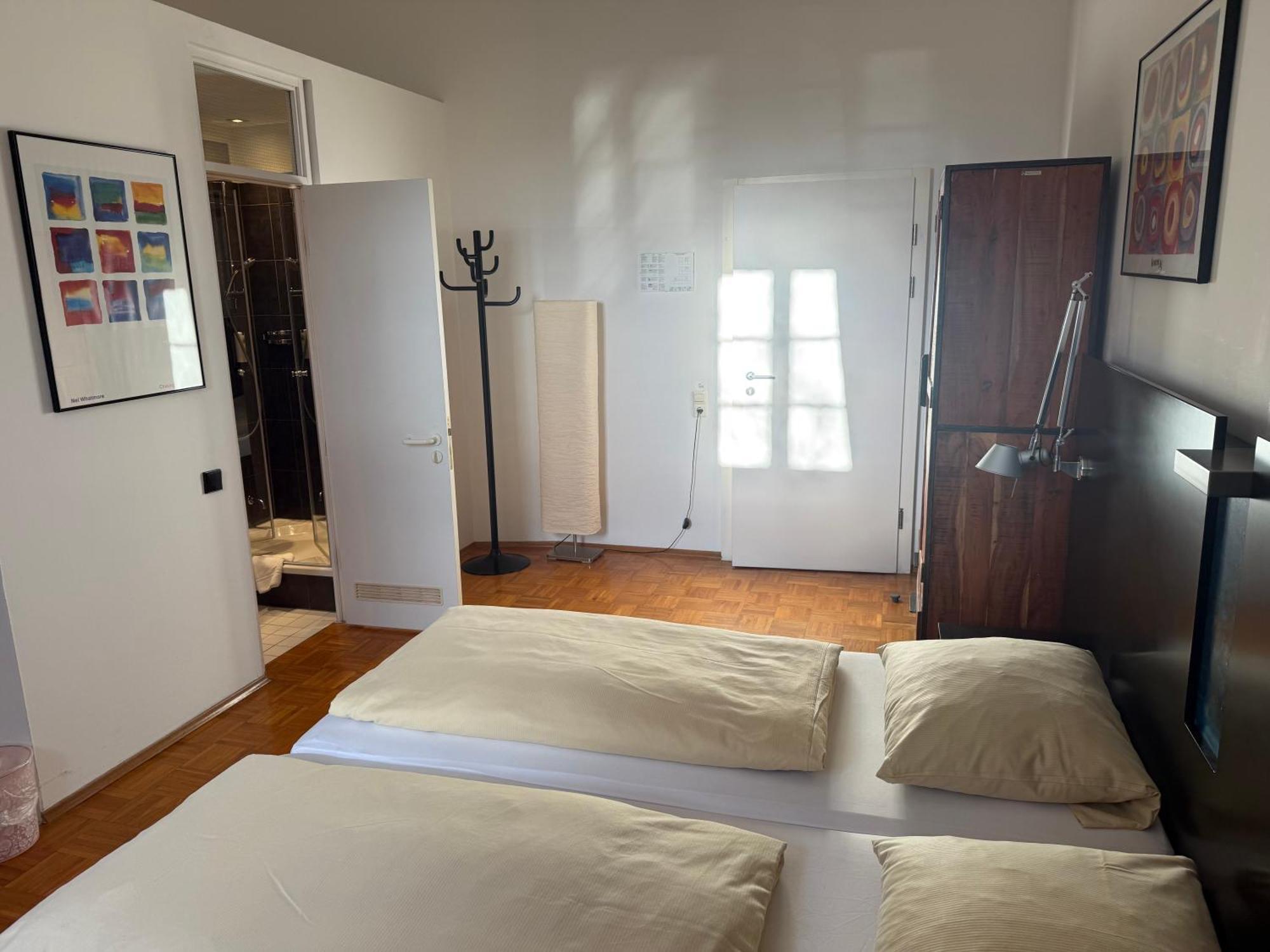 Whliving - Apartments & Studios In Констанц Екстериор снимка