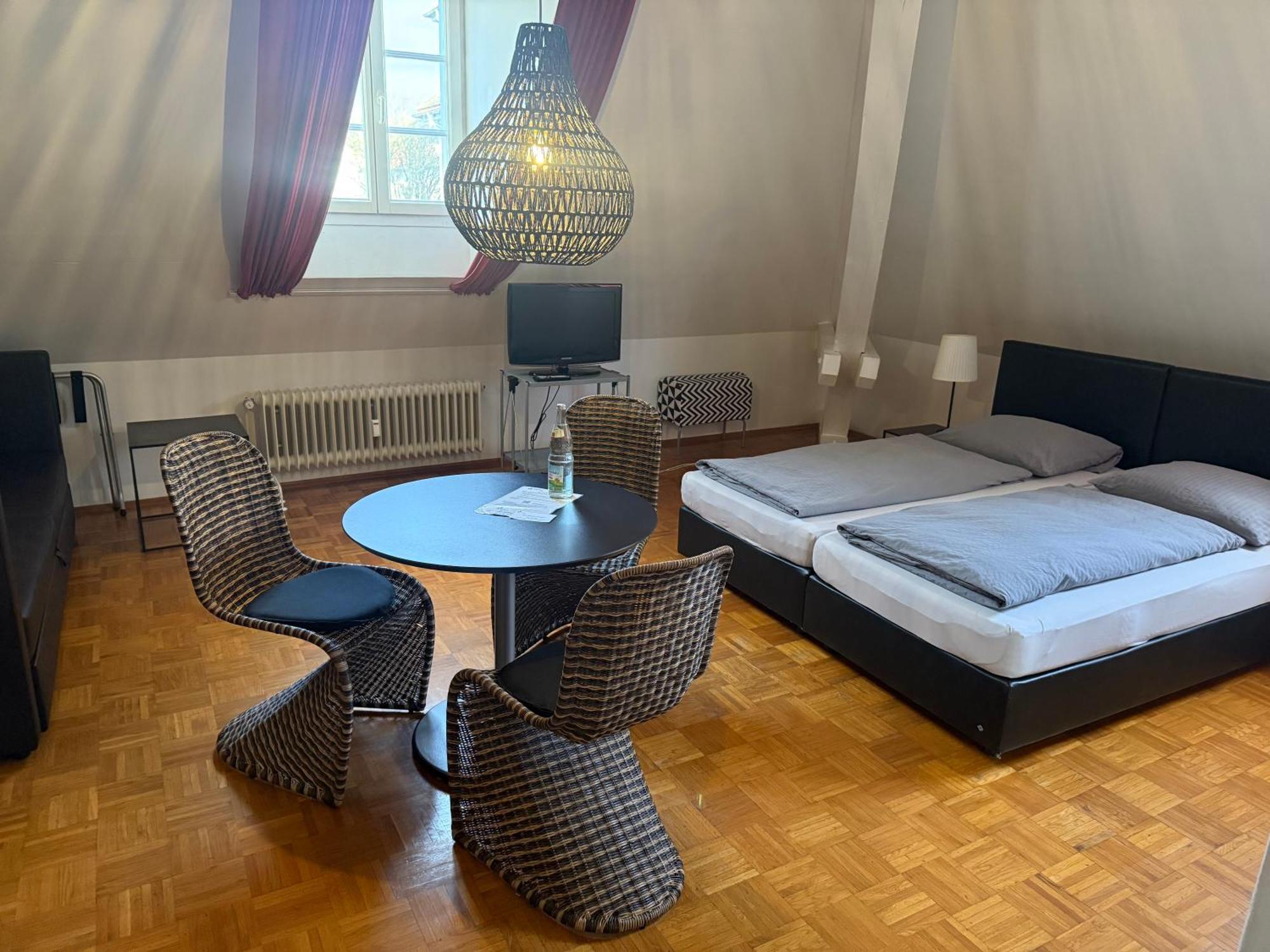 Whliving - Apartments & Studios In Констанц Екстериор снимка