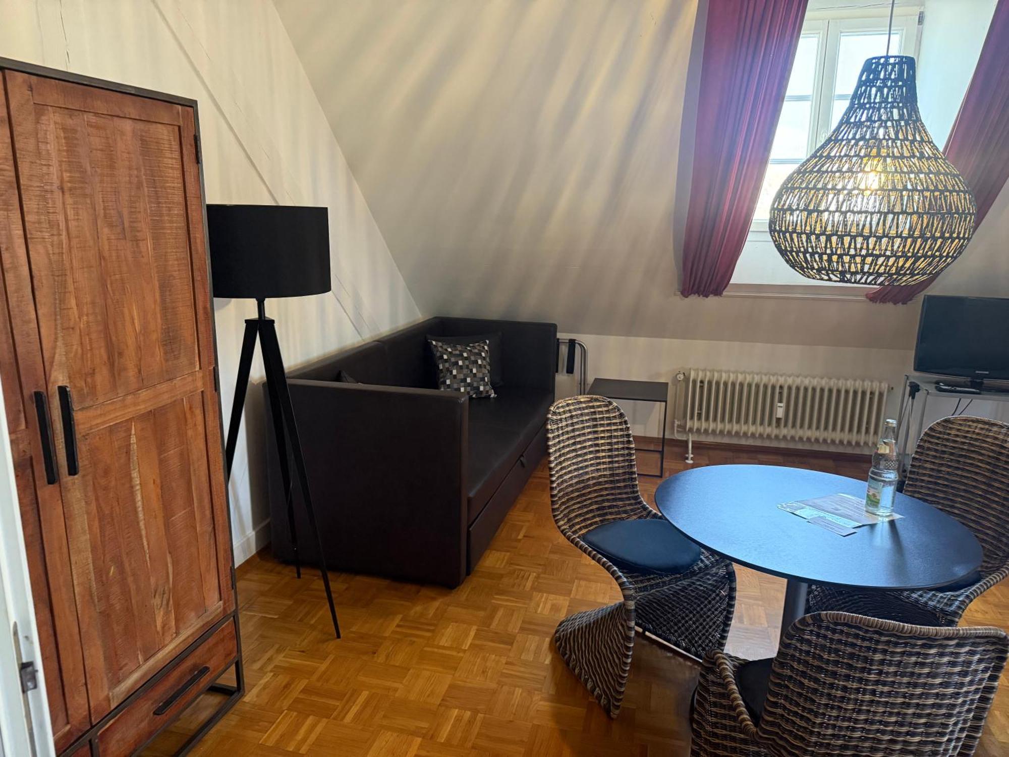 Whliving - Apartments & Studios In Констанц Екстериор снимка